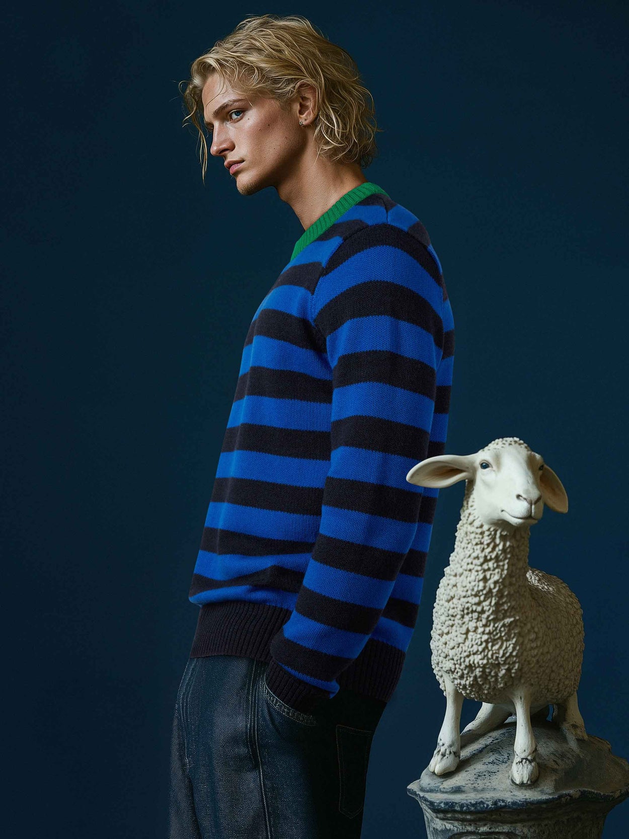 The Stripe Crewneck Pacific Blue Male Image