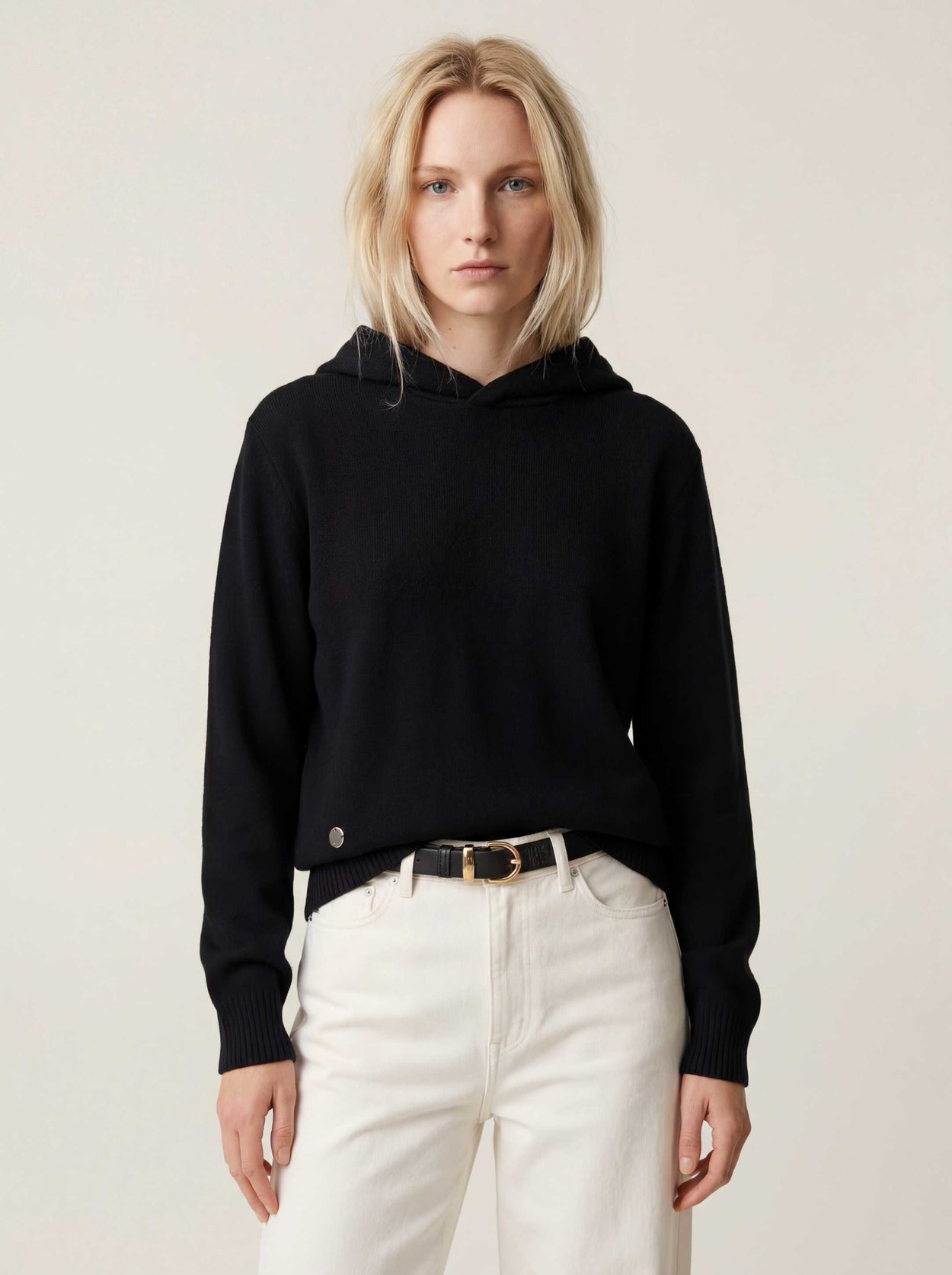 The Signature Merino Hoodie Anthracite Black Female Image