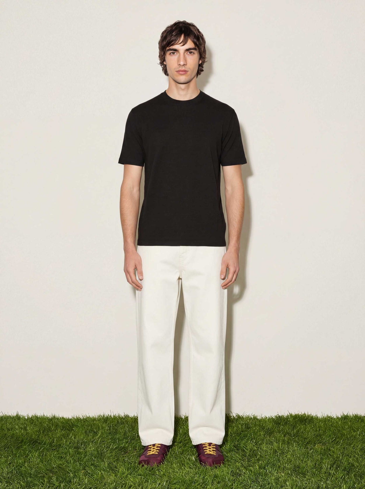 The Ultra-Light T-Shirt Anthracite Black Male Image