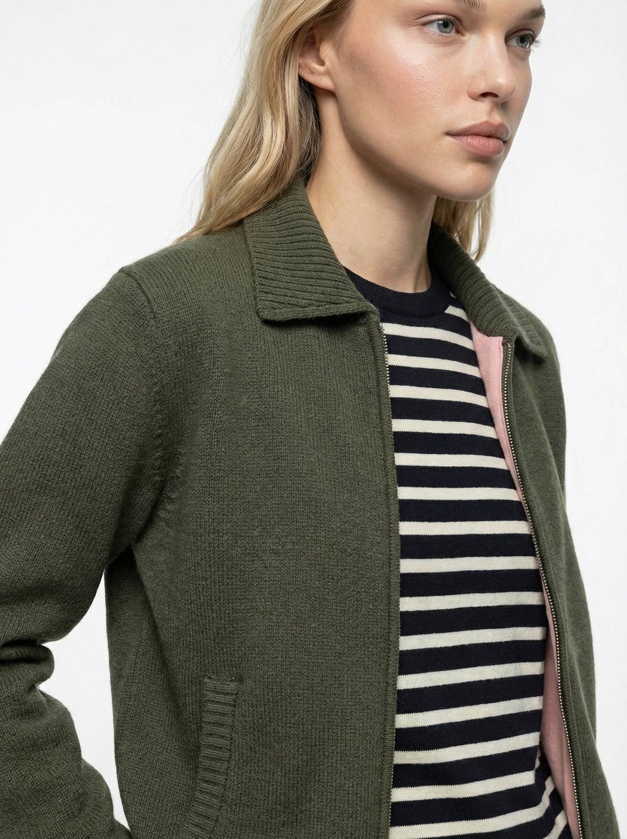 The Knitted Bomber Moss Green Female Image
