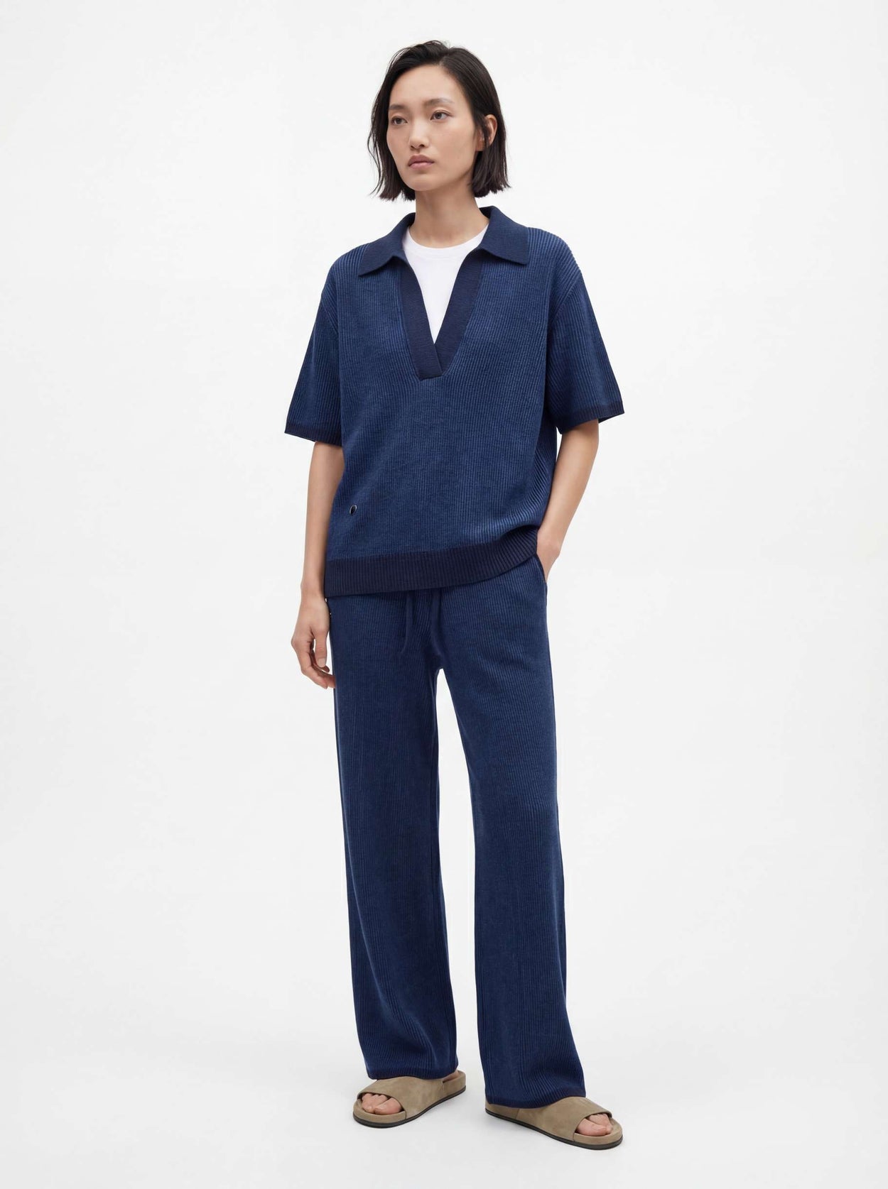 The Plaited Trousers Pacific Blue Female Image