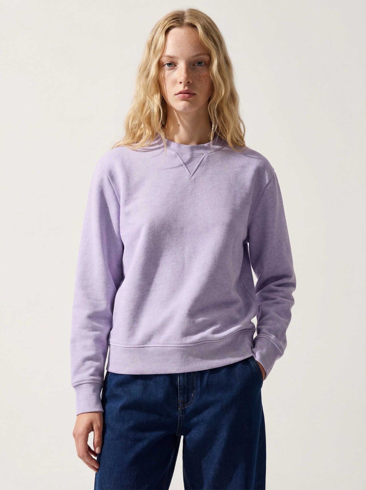 The Fibregen Sweatshirt Lavender Haze Female Image