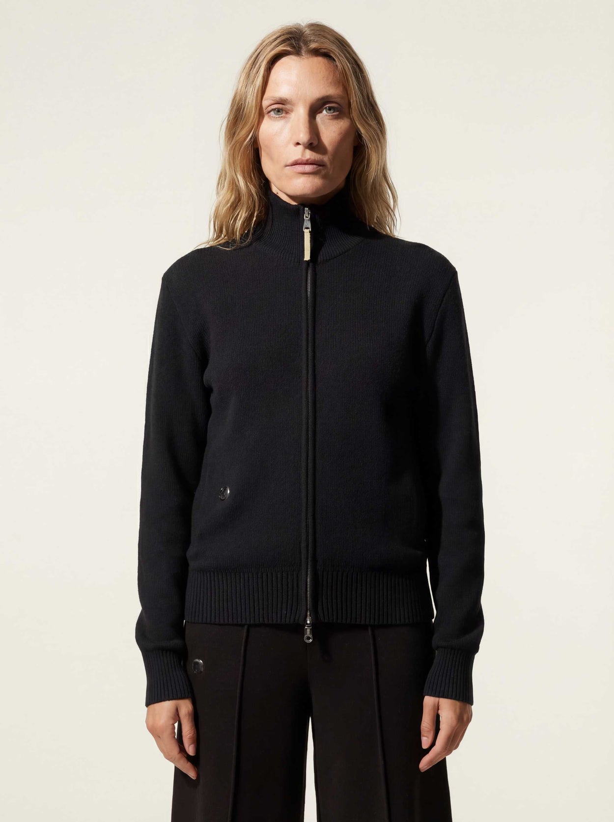 The Everyday Zip Through Anthracite Black Female Image