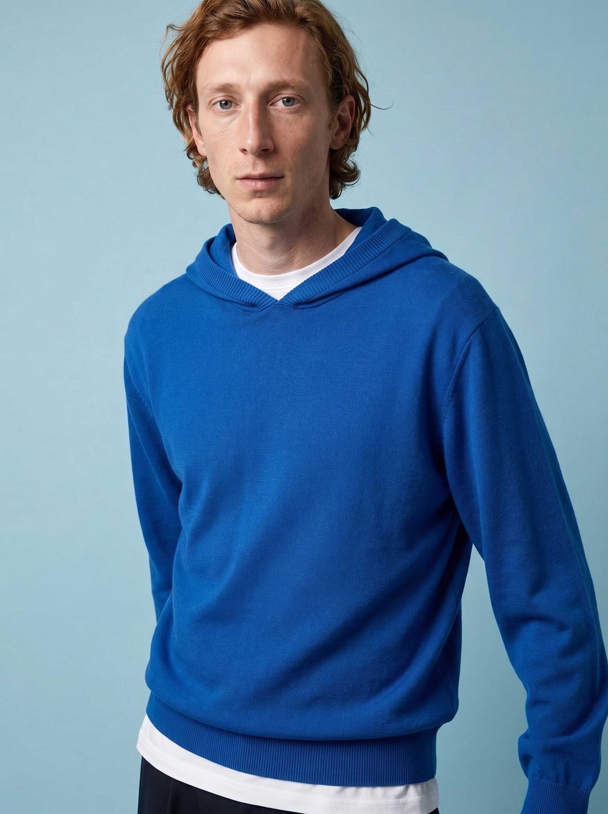 The Fine Knit Hoodie Cobalt Blue Male Image