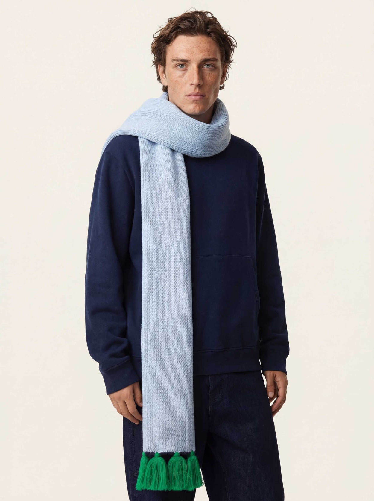 The Tassel Trail Scarf Cloud Blue Male Image