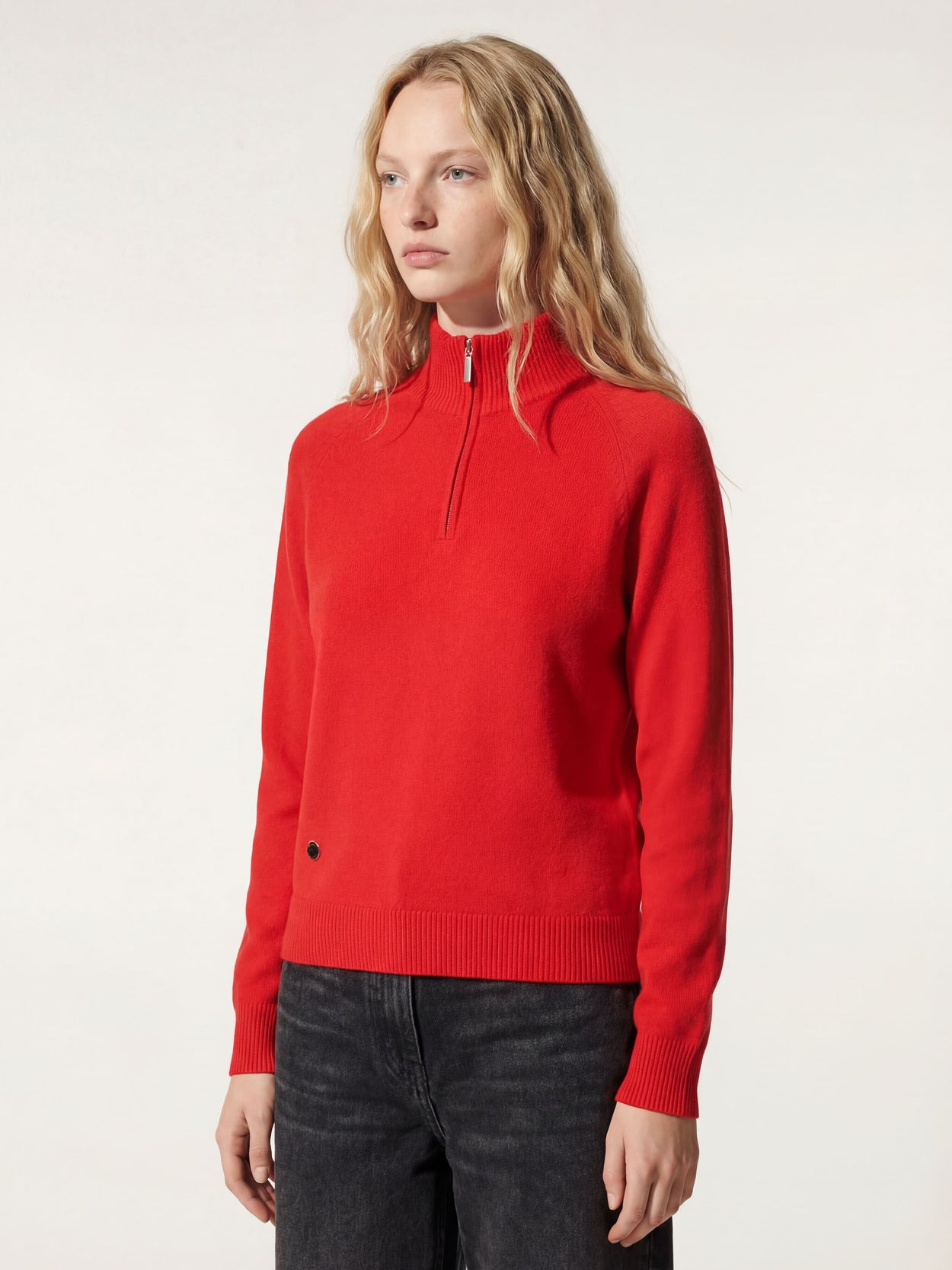 The Half Zip Poppy Red Female Image