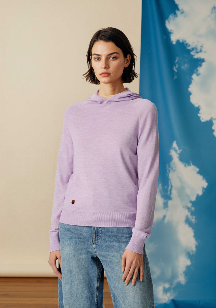 The Ultra-Light Hoodie Lupin Lilac Image