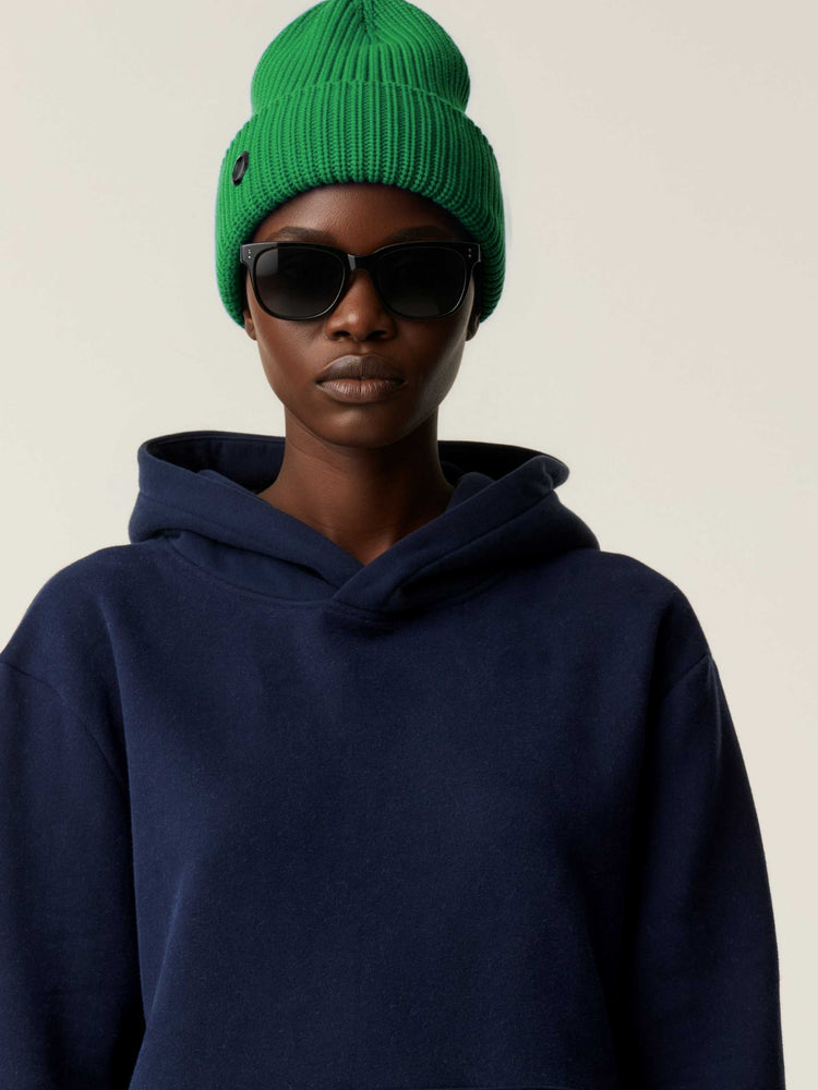 The Iconic Beanie Bottle Green Image